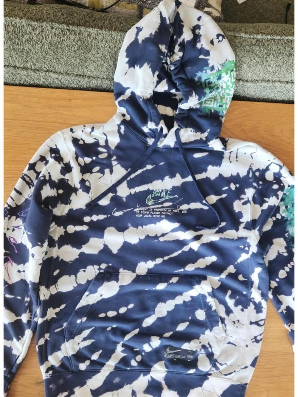 Nike 2021 Hoodie with Hand applied cloud dye & Iridescent"Crystal".SZ Small Men